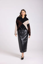 Load image into Gallery viewer, Two T's High Vee Sweater with Diamond Design - Black/Oat