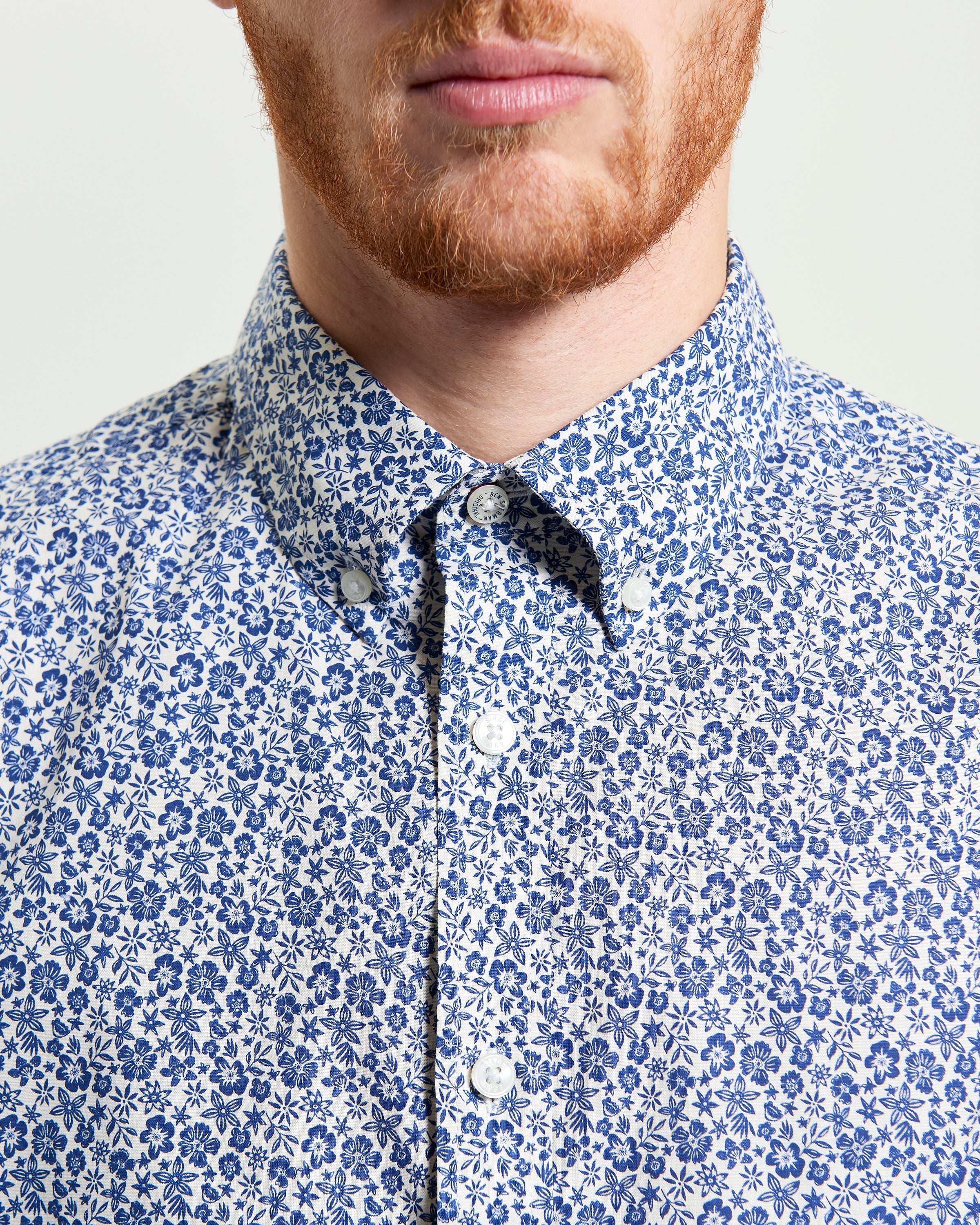 Ben Sherman Mono Floral Print - Blue