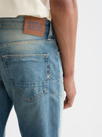 Load image into Gallery viewer, Scotch and Soda Ralston Jean - Cactus

