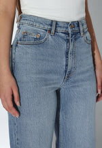 Load image into Gallery viewer, Dr Denim Women's Echo High Straight Jean - Bay Blue Jay
