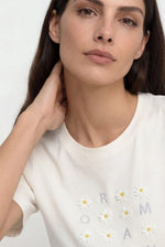 Load image into Gallery viewer, Rich and Royal Daisy Romance Tee - White
