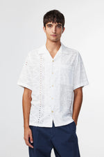 Load image into Gallery viewer, No Nationality Julio Short Sleeve Shirt - White

