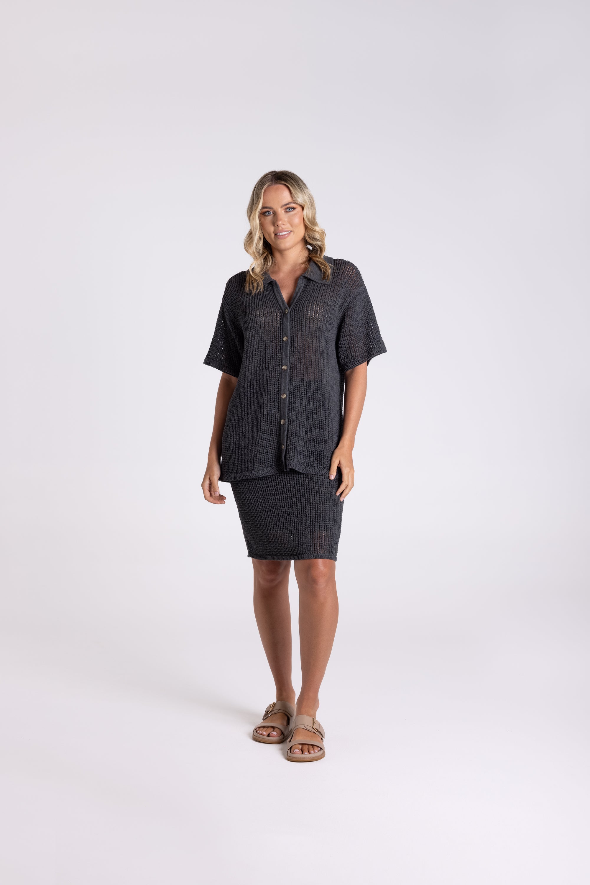 Two T's Tape Yarn Knit Shirt - Charcoal