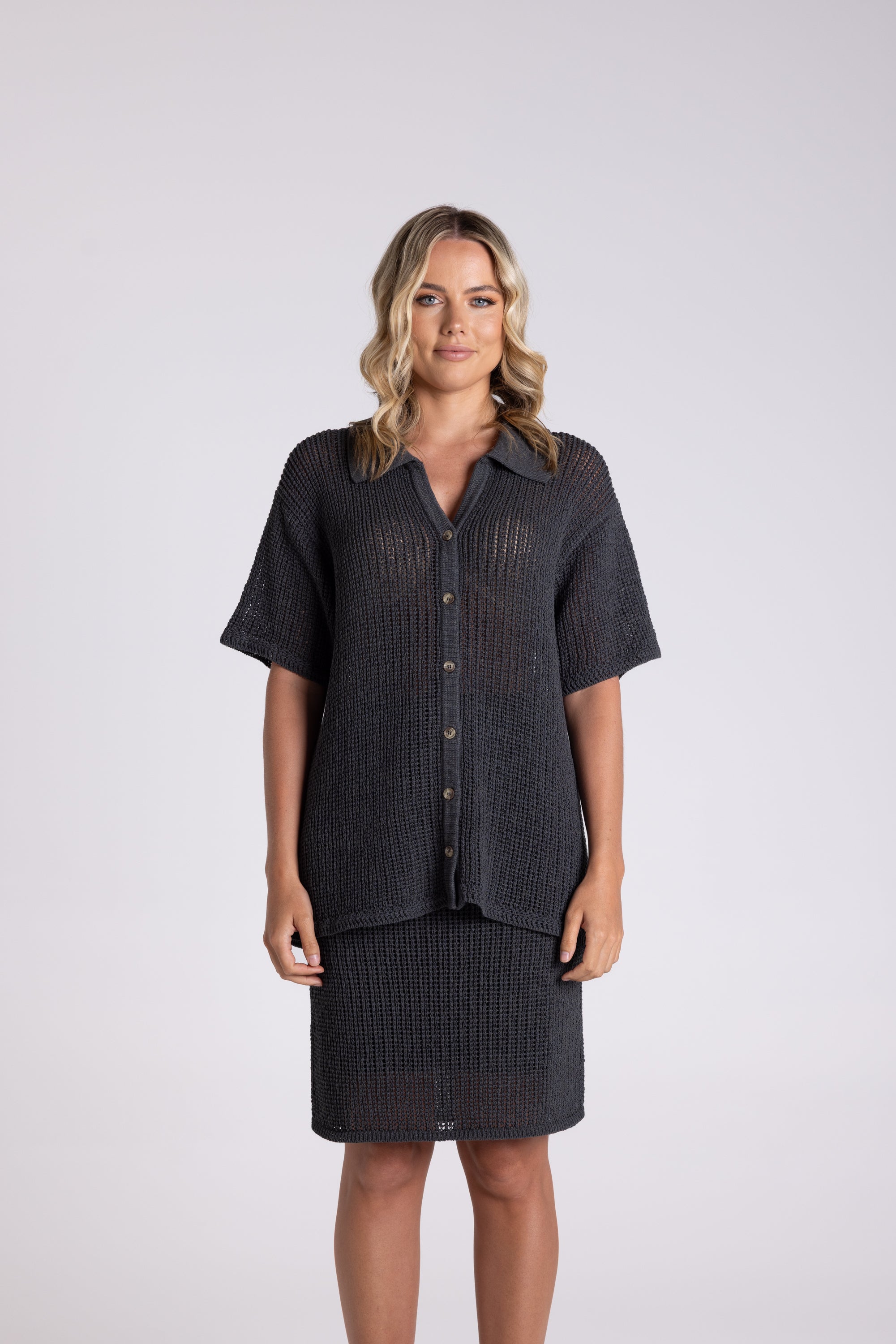 Two T's Tape Yarn Knit Shirt - Charcoal