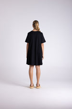 Load image into Gallery viewer, Two T's Allie T Dress - Black
