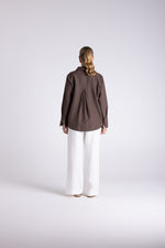 Load image into Gallery viewer, Two T's Sofia Shirt - Chestnut

