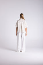Load image into Gallery viewer, Two T's Olivia Short Sleeve Shirt - Straw

