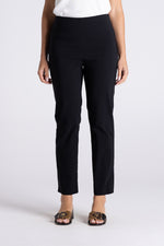 Load image into Gallery viewer, Two T's 7/8 Bengaline Pant - Black
