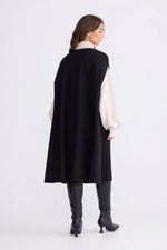 Load image into Gallery viewer, Brave and True Trini Cape - Black
