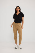 Load image into Gallery viewer, Brave and True Wayfarer Pant - Taupe
