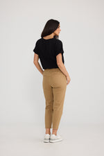 Load image into Gallery viewer, Brave and True Wayfarer Pant - Taupe
