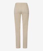 Load image into Gallery viewer, Brax Woman Mary Denim Jean - Ivory

