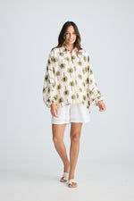 Load image into Gallery viewer, Holiday Cliffside Shirt - Ivory Palm Print
