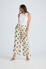 Load image into Gallery viewer, Holiday Fly Away Pant - Ivory Palm Print
