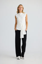 Load image into Gallery viewer, Homelove Fast Forward Top - White
