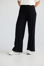 Load image into Gallery viewer, Homelove Fair View Pant - Black
