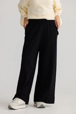 Load image into Gallery viewer, Homelove Awaken Knit Pant - Black
