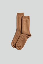 Load image into Gallery viewer, No Nationality 07 socks in light camel
