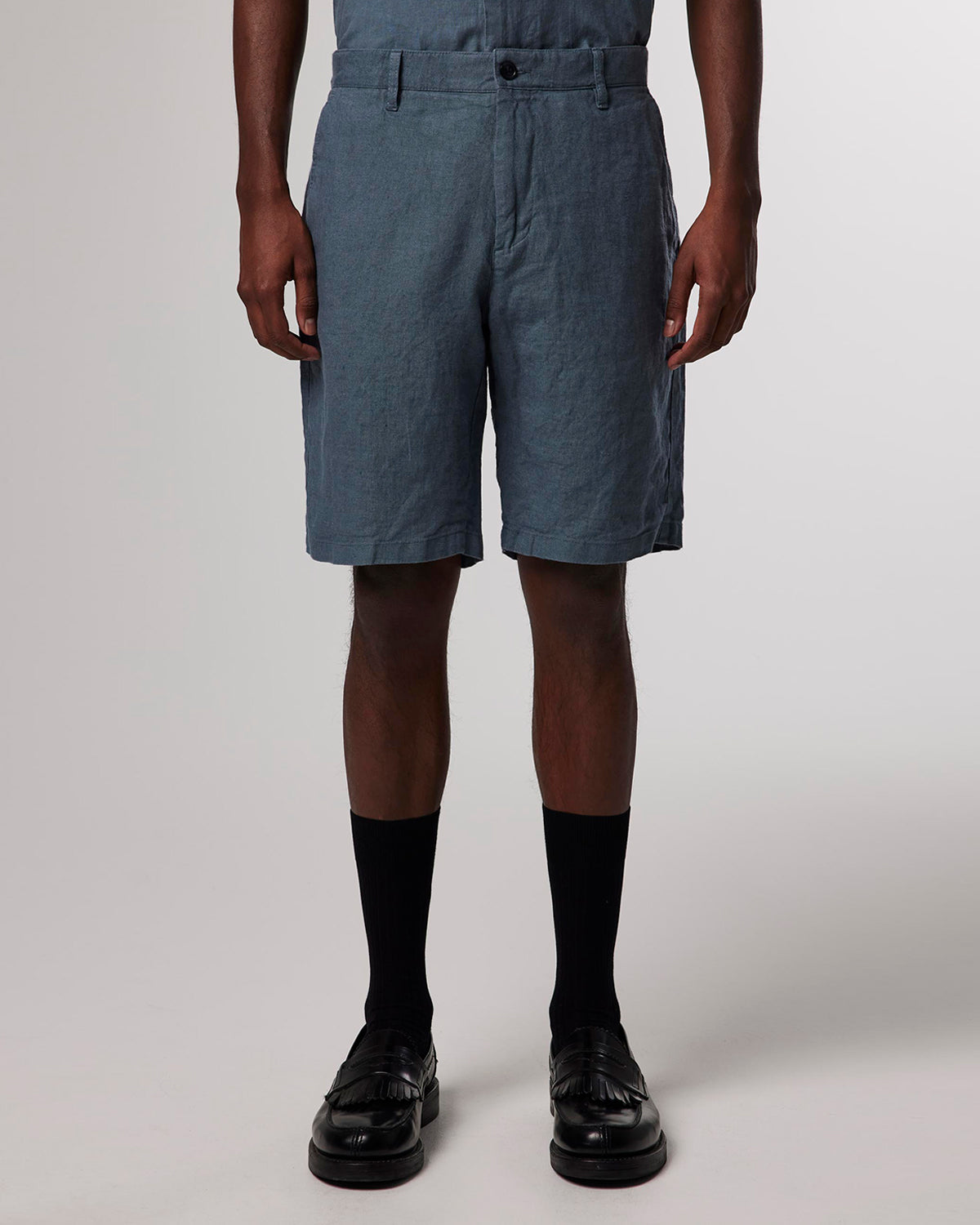 No Nationality Crown Linen Shorts - Dusty Blue