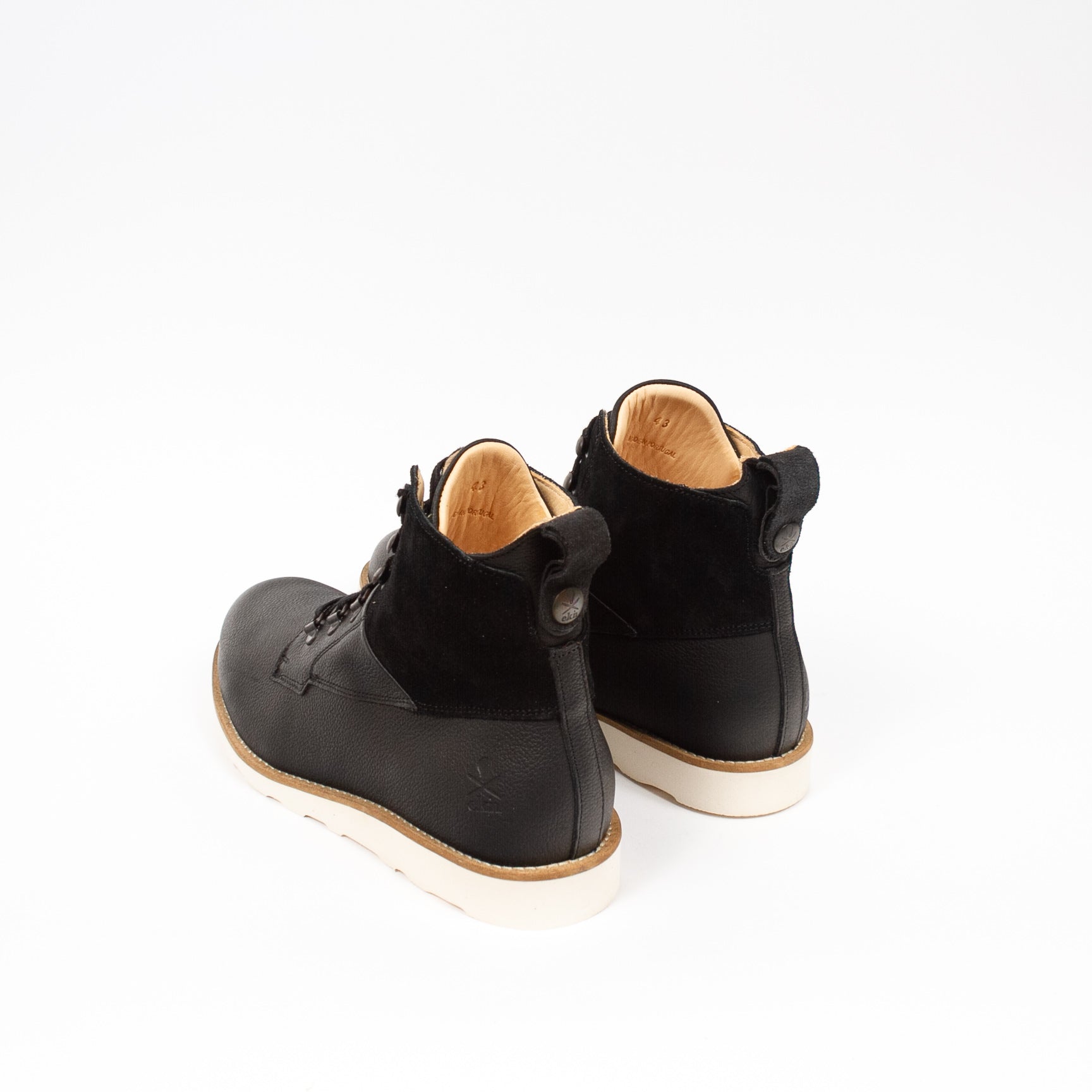 Ekn Cedar Leather Boot in Black - Mitchell McCabe Menswear