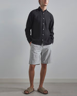 Load image into Gallery viewer, No Nationality Arne Linen Shirt - Black
