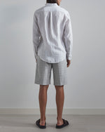 Load image into Gallery viewer, No Nationality Arne Linen Shirt - White
