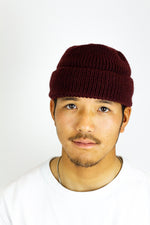 Load image into Gallery viewer, Leuchtfeuer Virgin Wool Beanie In Bordeaux - Mitchell McCabe Menswear
